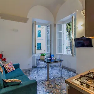 casa-della-boga.hotelitalianriviera.com/